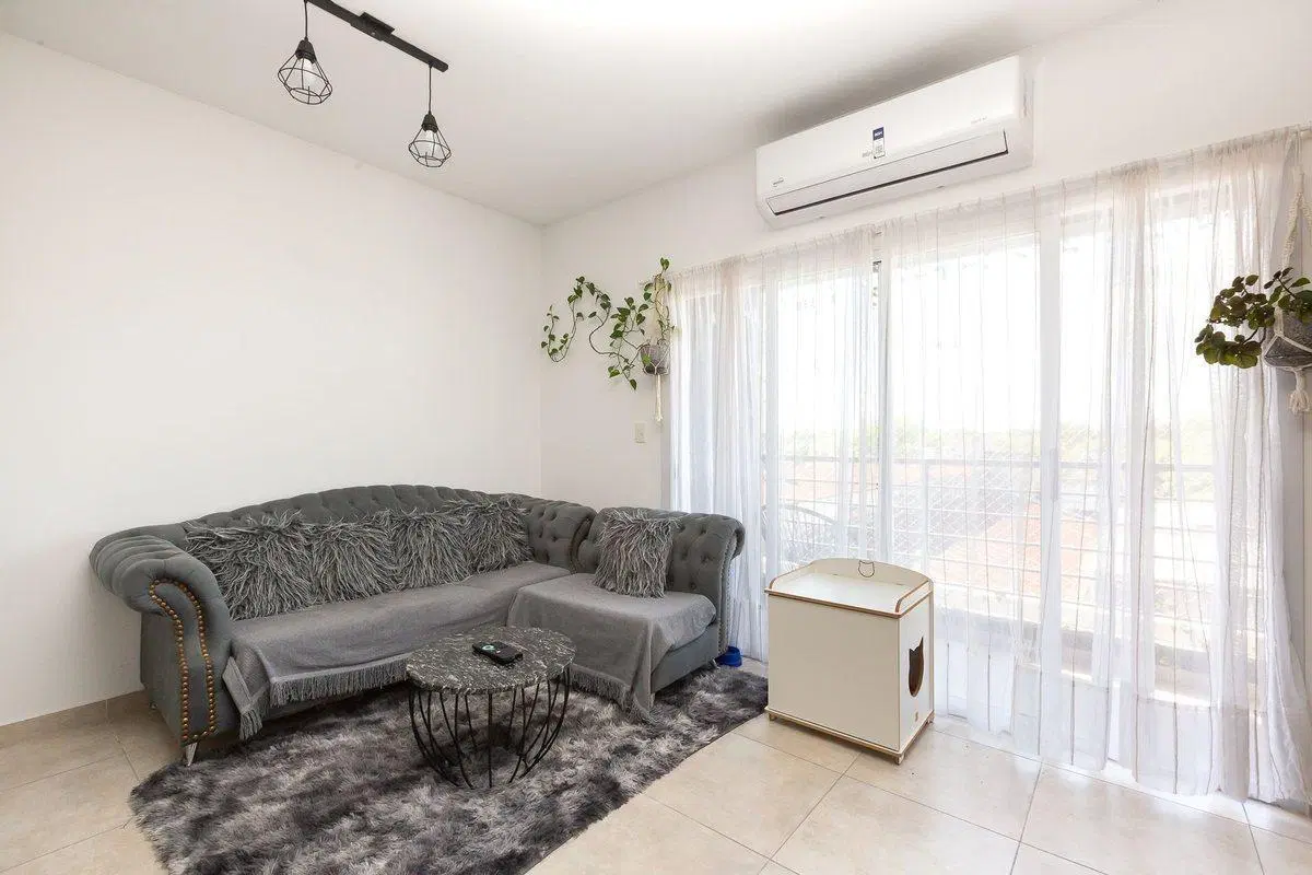 VENTA DPTO 2 AMB C/ BALCON Y DOS COCHERAS- PERMUTA 5