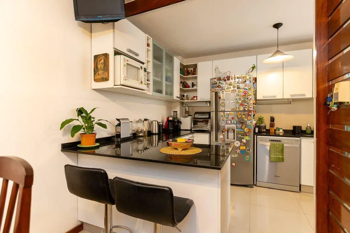 VENTA DPTO SEMIPISO 5 AMB EN BELGRANO R - PERMUTA 3