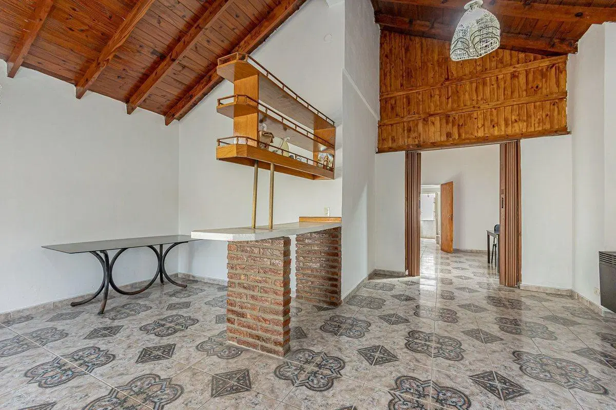 VENTA CASA HURLINGHAM 5 AMB - APTO CRÉDITO 2