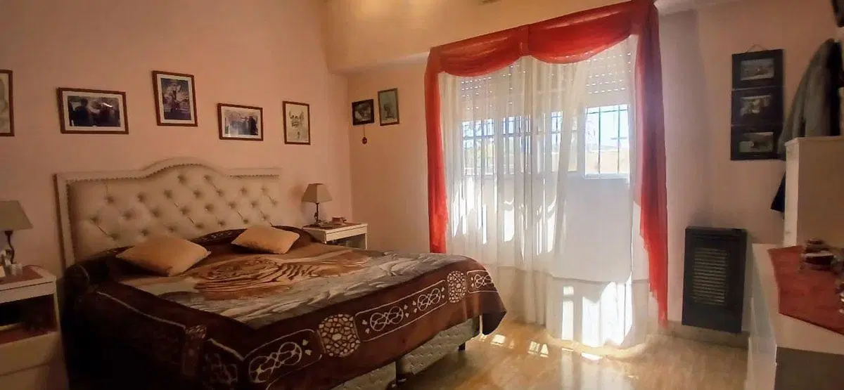 VENTA DPTOS 3 Y 4 AMB C/GALPON Y COCHERAS- CASEROS 2