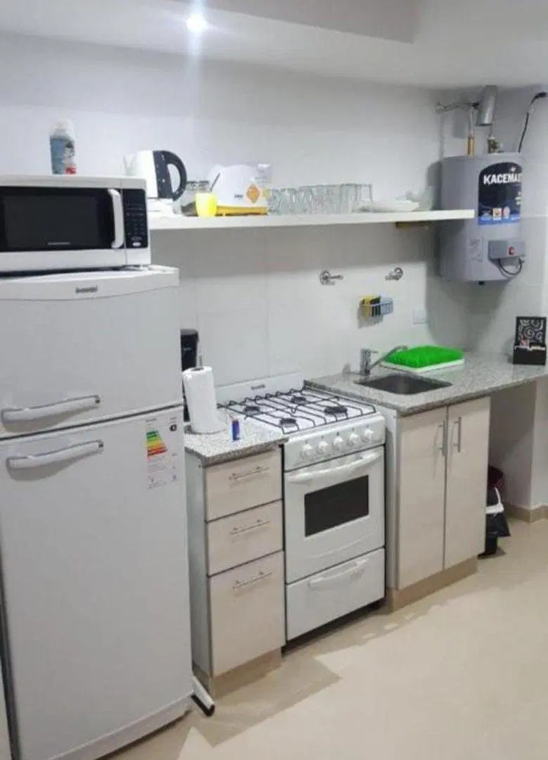 VENTA DEPTO. 2 AMB. AMOBLADO !!! CIUDAD JARDIN 4