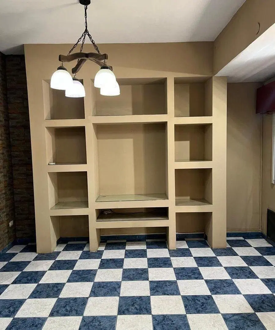 VENTA DE CASA 4 AMB EN CASEROS - PERMUTA 5
