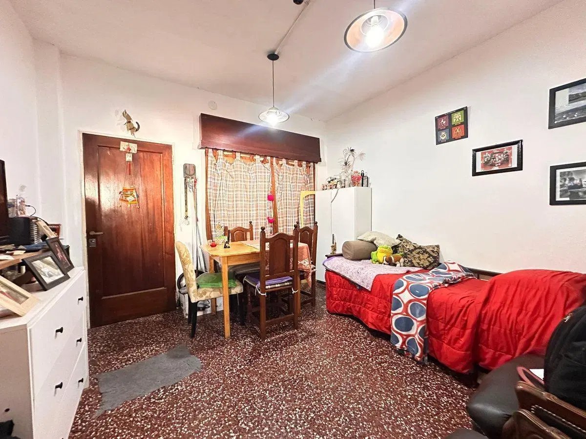 Venta casa 2 amb con local en Jose C paz Apto Cred 5