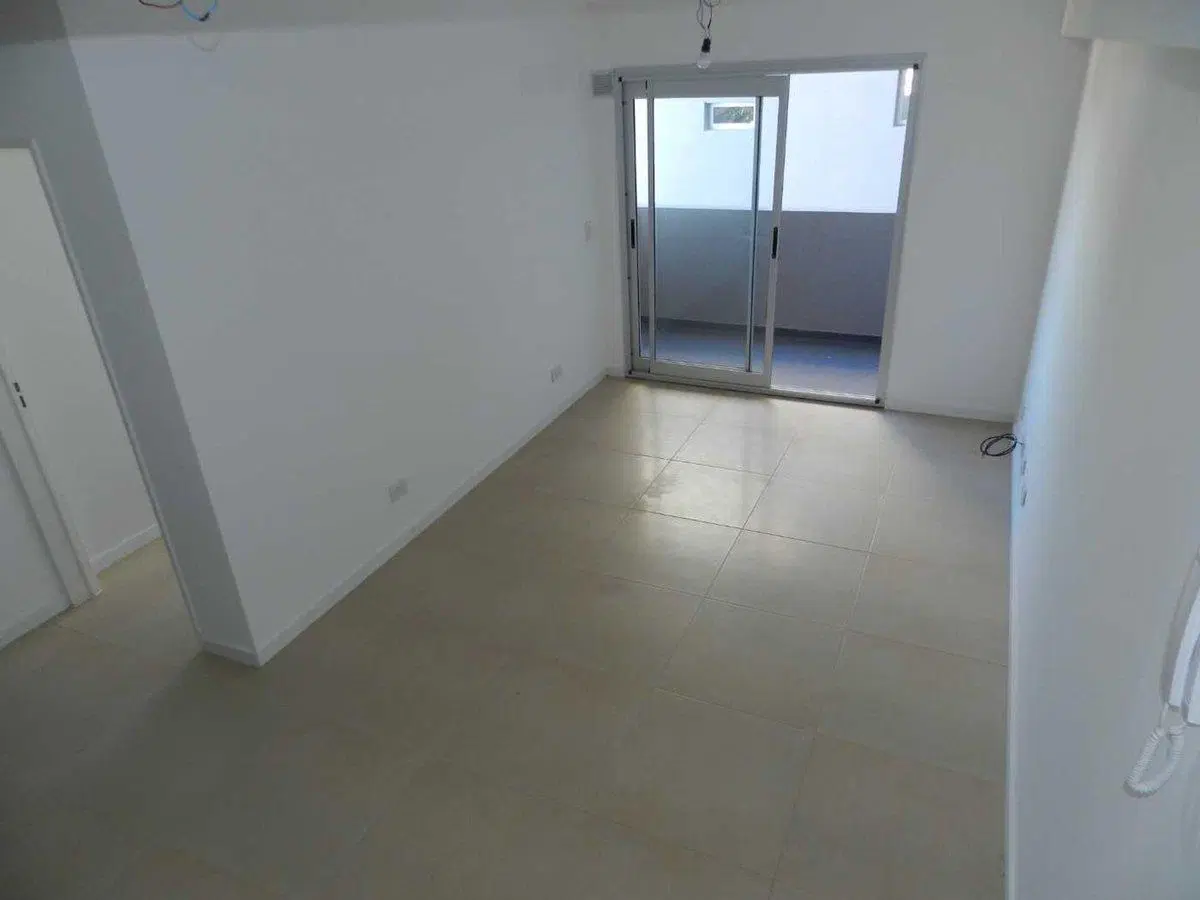 VENTA DEPTO 2 AMB EN SANTOS LUGARES - A ESTRENAR 3