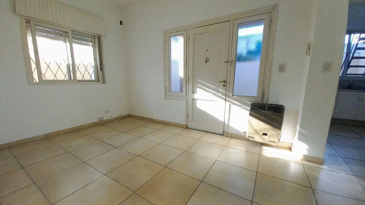 VENTA PH 3 AMBIENTES-MORON-PATIO-TERRAZA 4