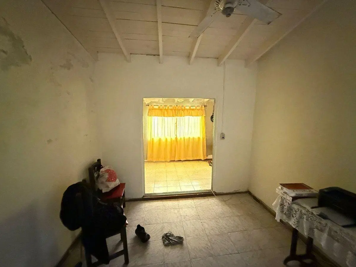 CASA LOTE PROPIO CON DOS LOCALES - ITUZAINGO 4
