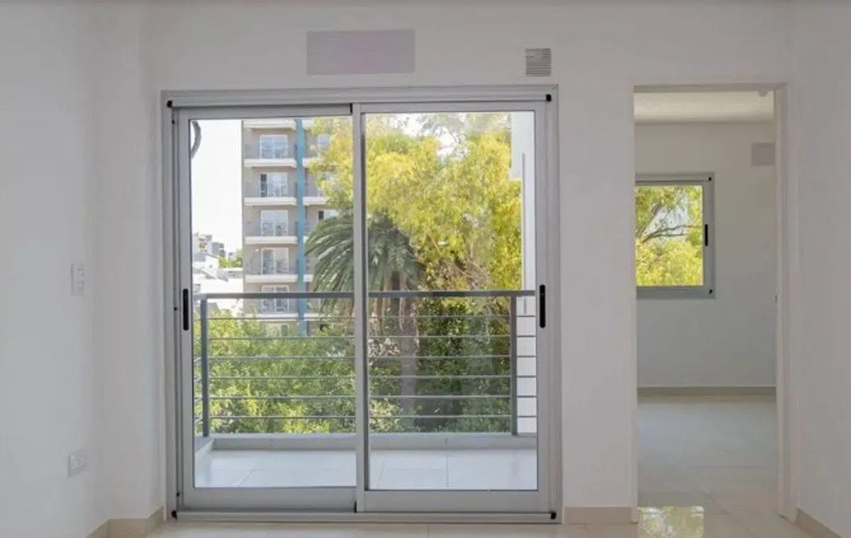VENTA DEPTO MONOAMBIENTE  ESTRENAR SANTOS LUGARES 3