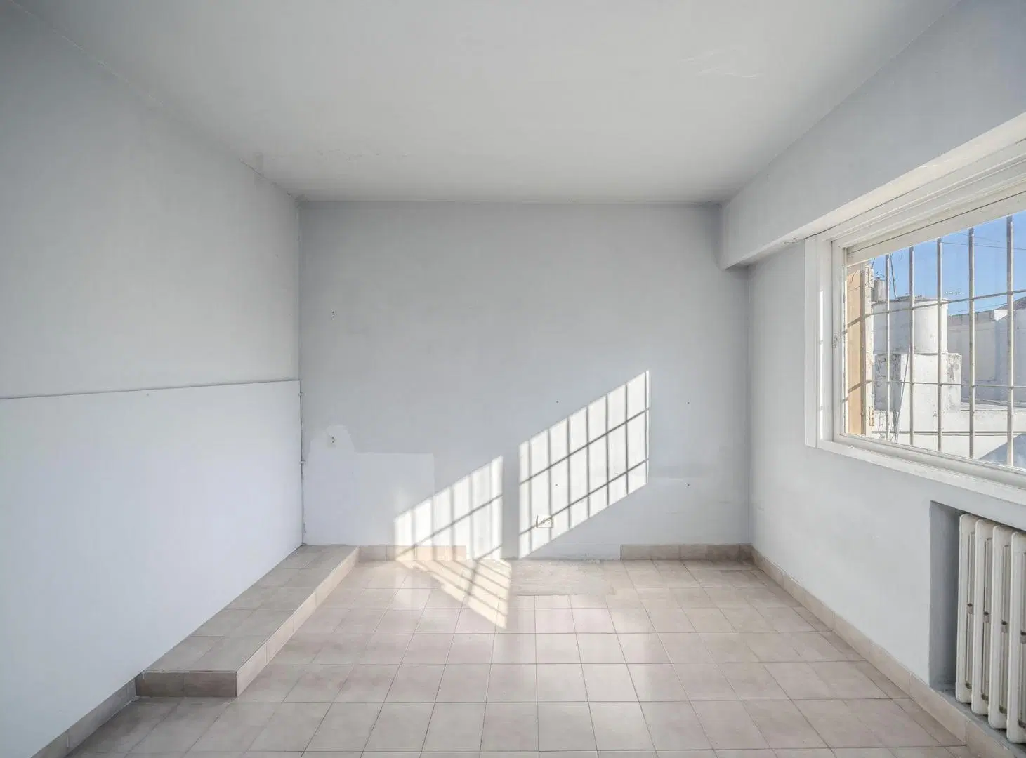 Casa en venta - Villa Sarmiento - Jardin y pileta 5