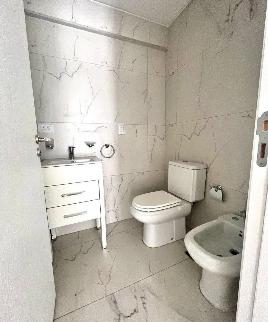 VENTA DEPARTAMENTO 2 AMBIENTES NORDELTA COCHERA 4