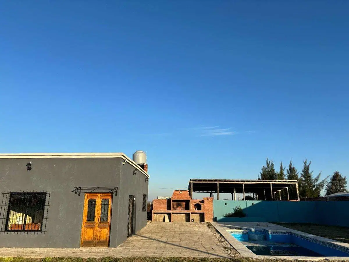 CASA QUINTA CON PILETA Y JARDIN EN ALEJANDRO KORN 4
