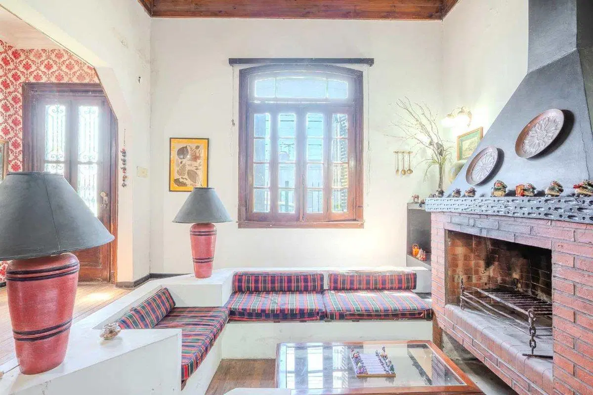 CASA 4 AMB 4