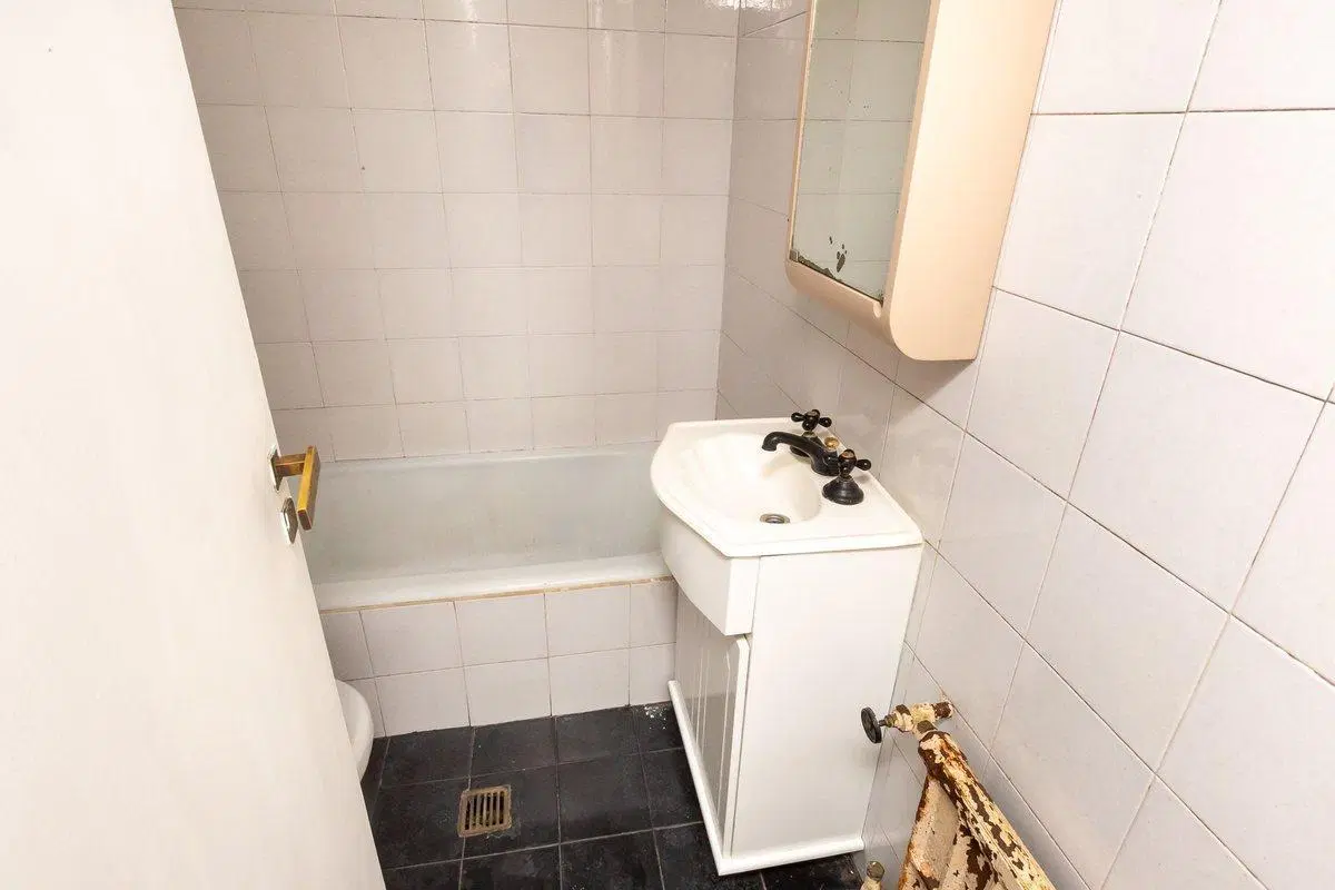 VENTA DPTO 2 AMB EN RETIRO - PERMUTA 4