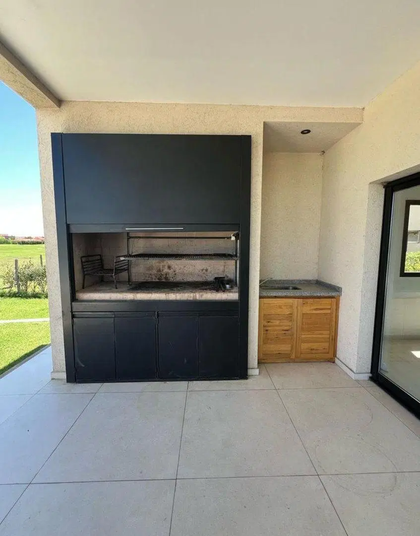VENTA CASA VISTA LAGUNA GOLF PILETA-EL CANTON 4
