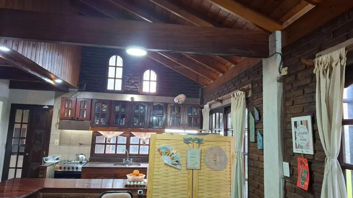 VENTA CASA EN HURLINGHAM 3 AMBIENTES. 2