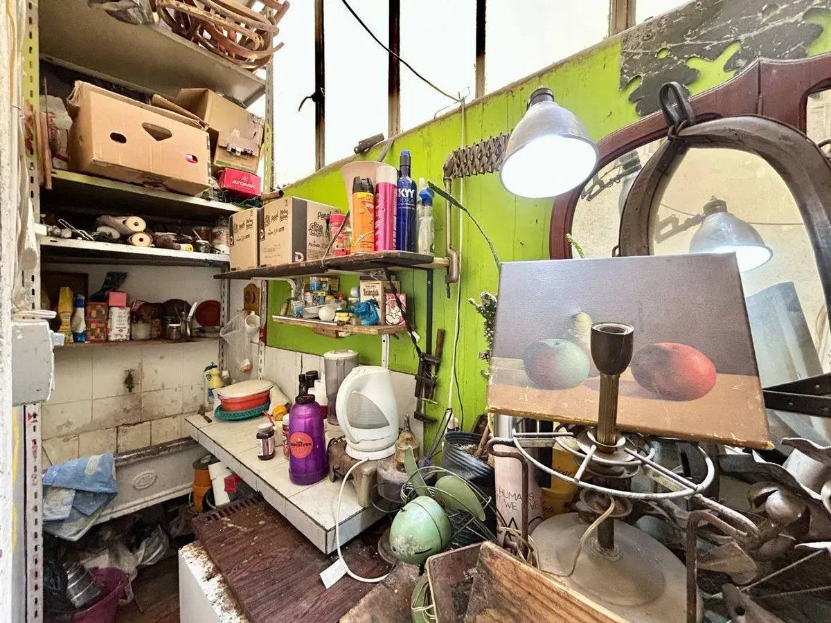 Venta/Pmuta local comercial c/entrepiso San Telmo 5