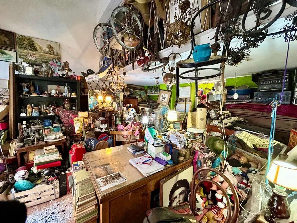 Venta/Pmuta local comercial c/entrepiso San Telmo 4
