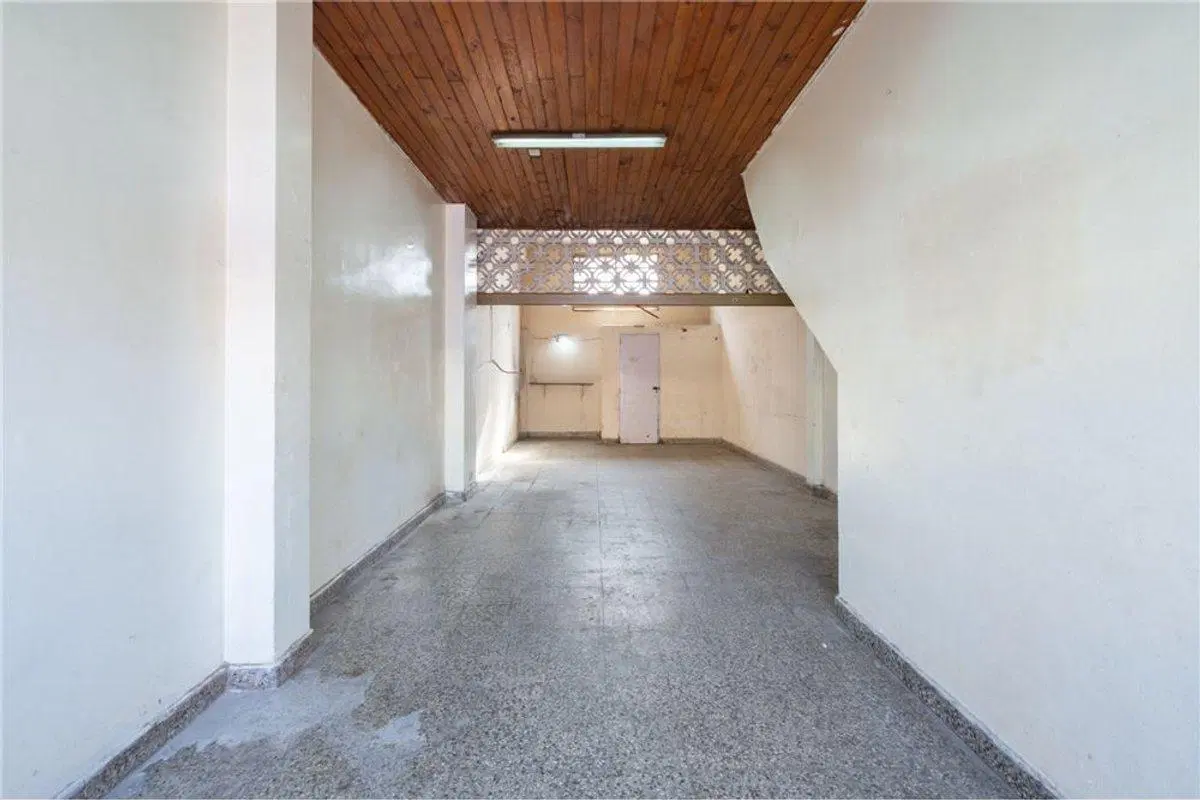 Venta local comercial - San Martin 3