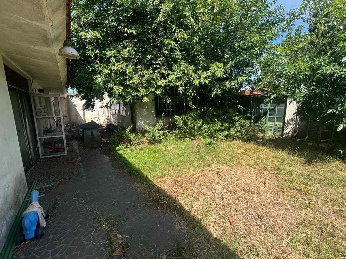 VENTA CASA PALOMAR+PILETA+GALPON 591 M2 TERRENO 3