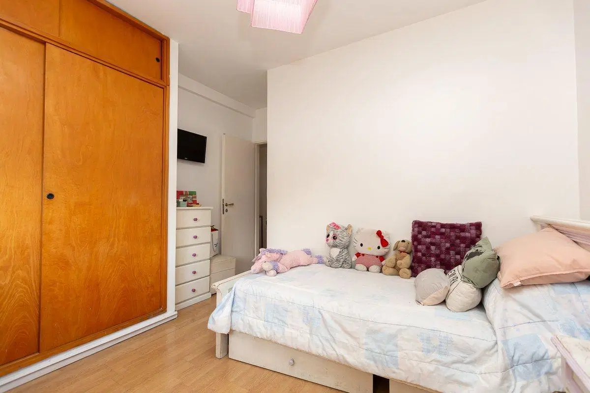 VENTA DEPARTAMENTO 4 AMB C/ COCHERA APTO CREDITO 2