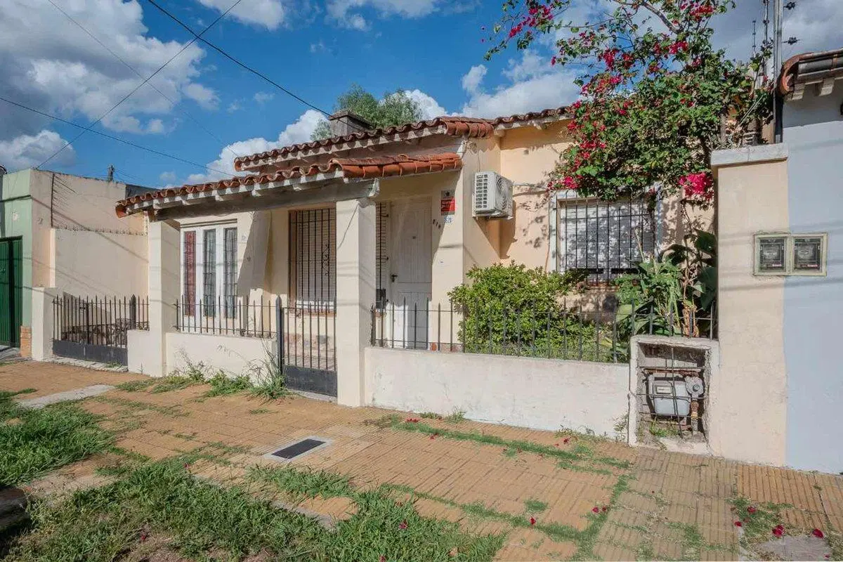 VENTA CASA 3/AMB COCHERA/PATIO+DPTO 1 AMB Z/SUAREZ 3