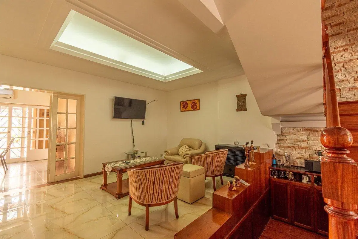 VENTA CASA 5 AMBIENTES SANTOS LUGARES APTO CREDITO 2