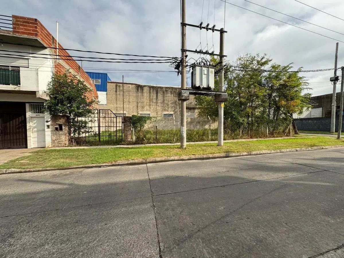 OPORTUNIDAD VENTA LOTE 420M2 EN LOMA HERMOSA 2