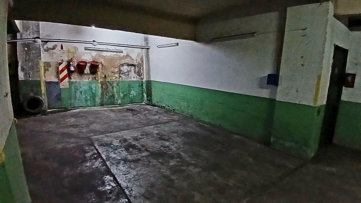VENTA COCHERA EN PARQUE CENTENARIO