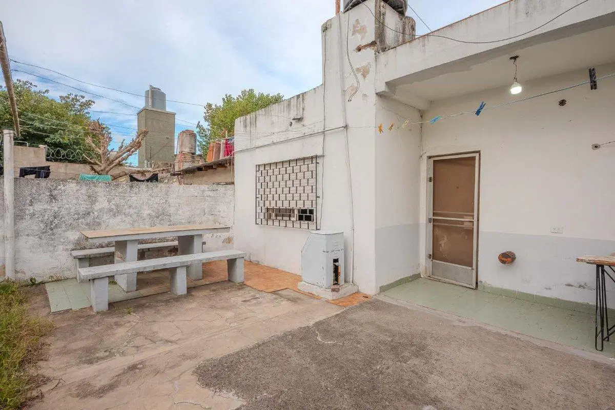 VENTA CASA 3 AMB CON COCHERA Y PARQUE 5
