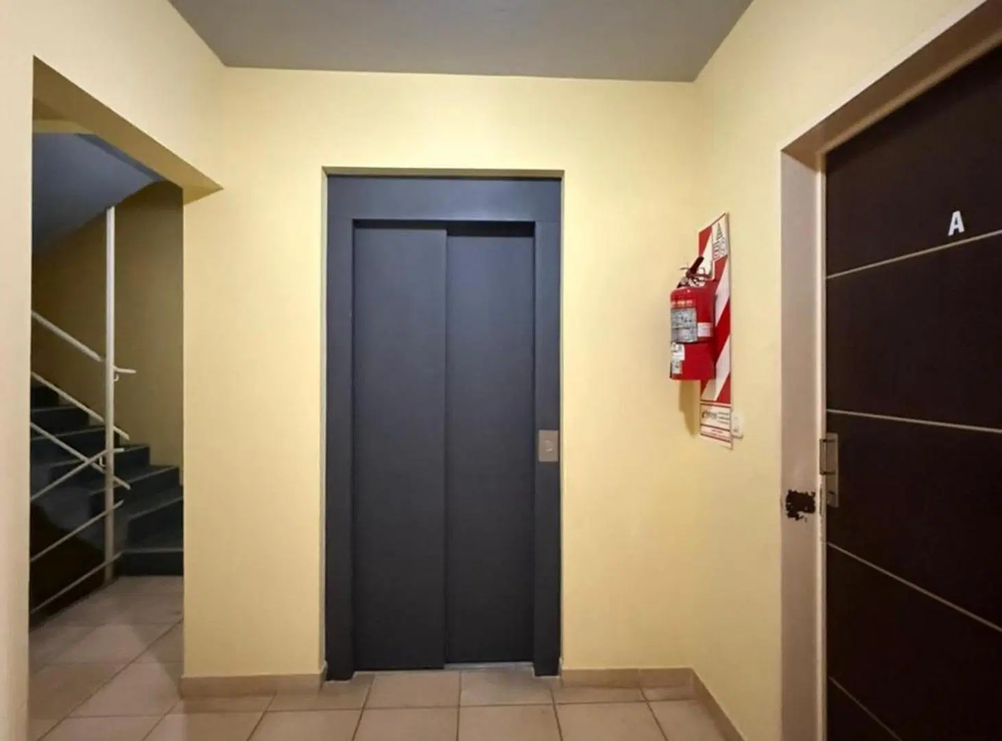 MONOAMBIENTE EN CASEROS 3