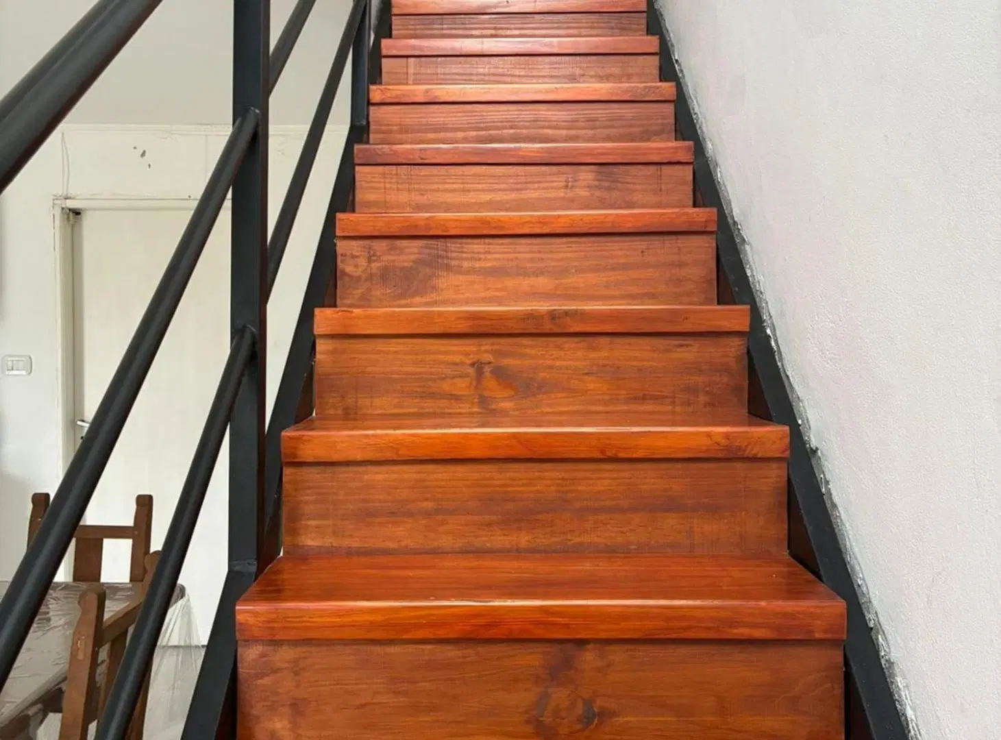 VENTA CASA 4 AMB BARRIO TRES DE ENERO MONTE A.CRED 2