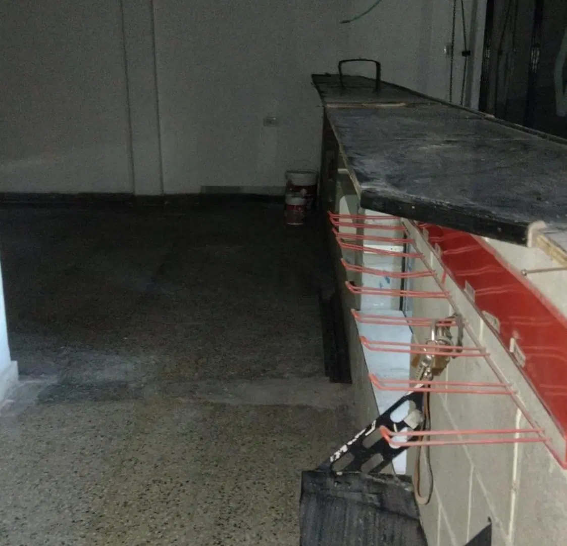 Venta Local sobre Ruta 8/ Primera Junta.(PERMUTA) 3