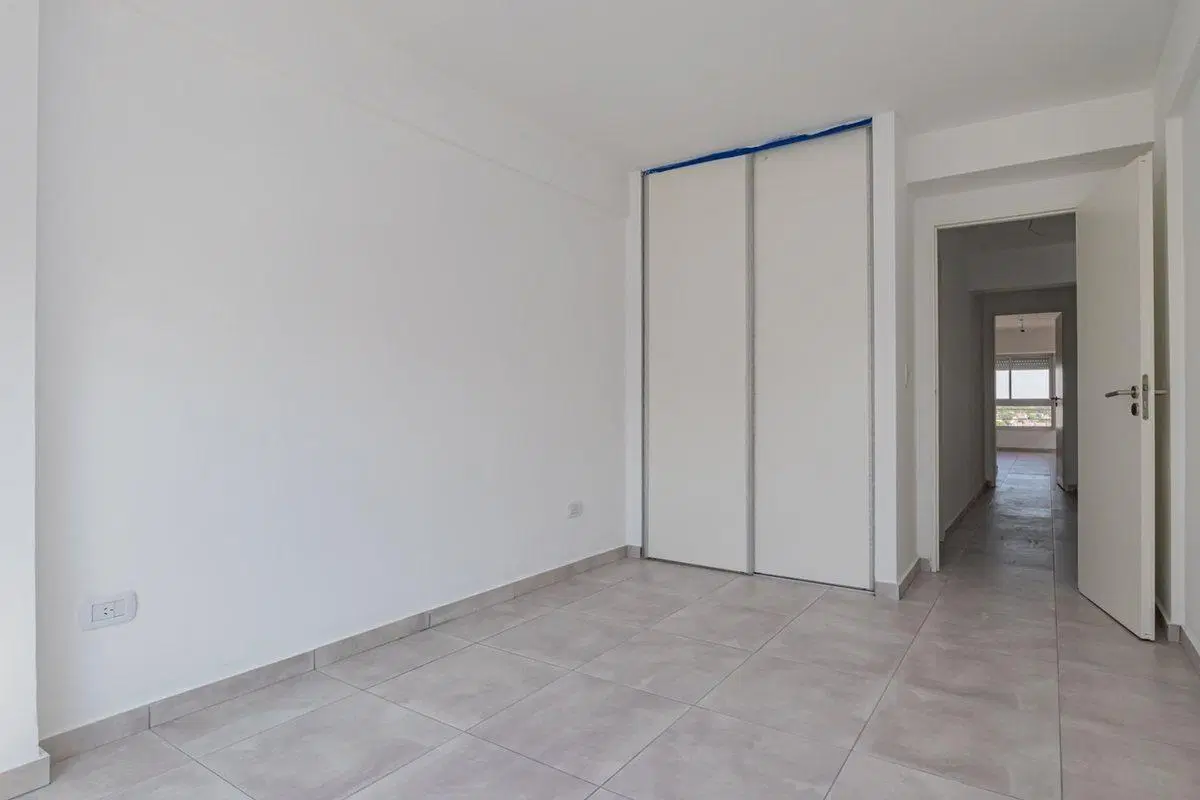 VENTA DE DEPARTAMENTO TRES AMBIENTES APTO BLANQUEO 4