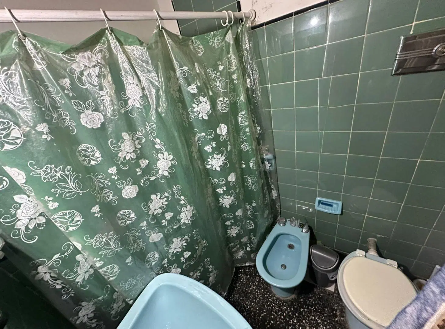 VENTA PH 3 AMB C/COCHERA-CASEROS APTO CREDITO 3