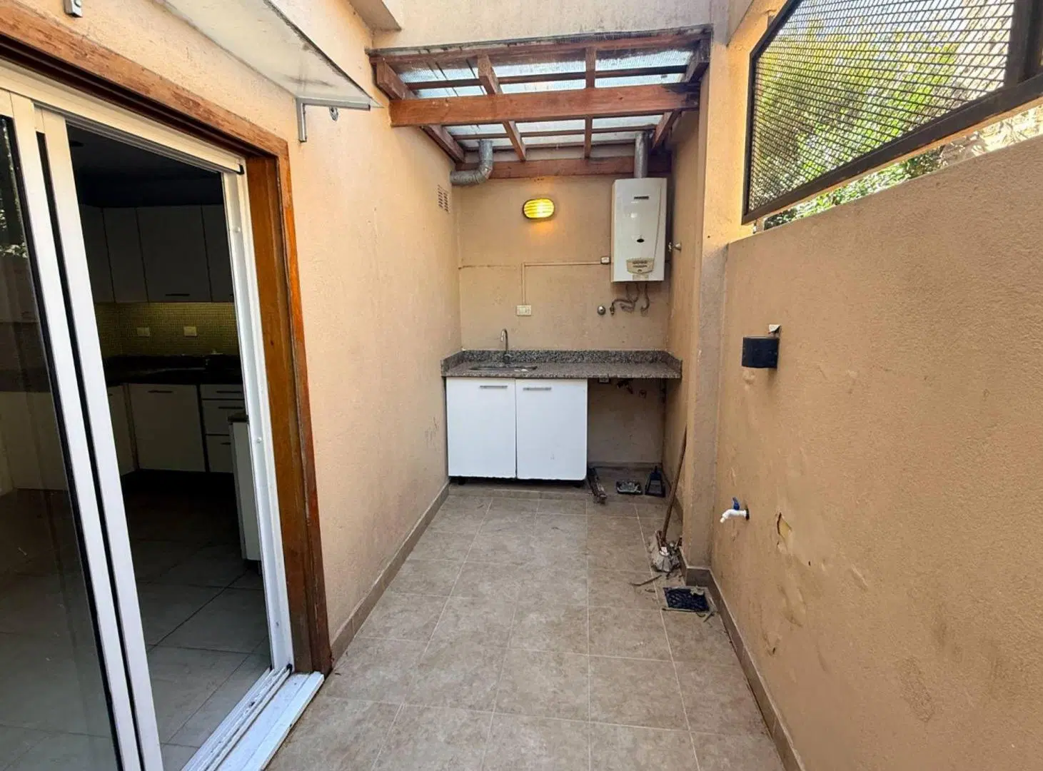 VENTA DUPLEX 3 AMB. APTO CREDITO CHILAVERT 3