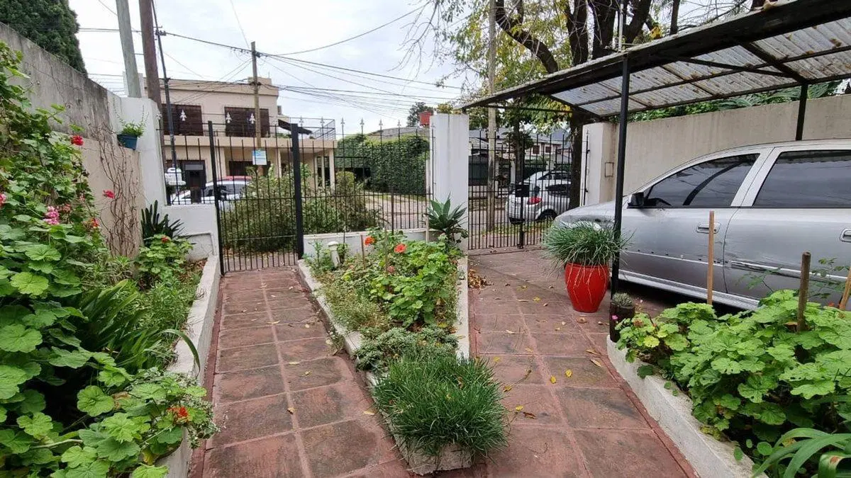 VENTA CASA 4 AMB HURLINGHAM PARQUE APTO CREDITO 2