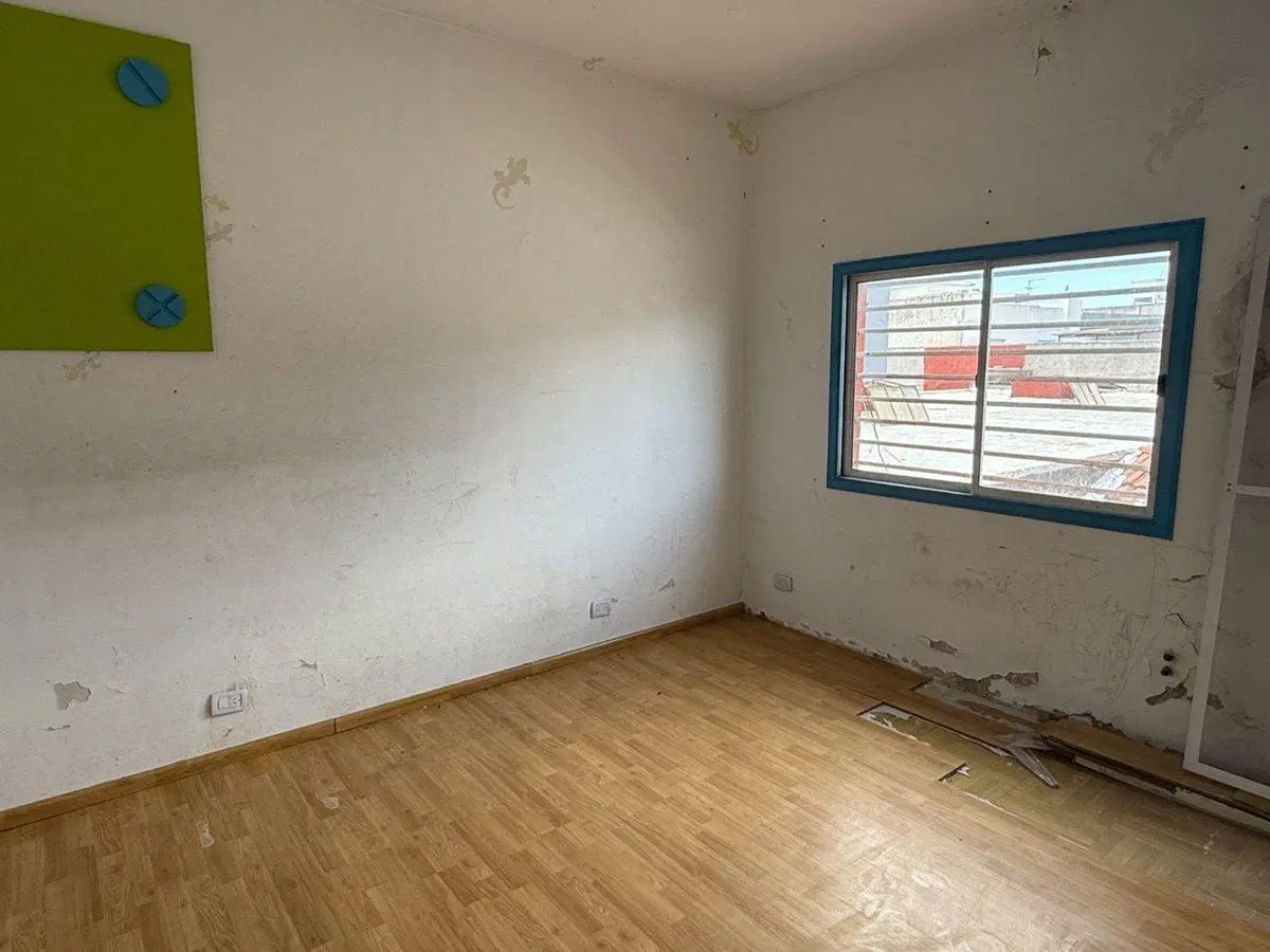 VENTA PH 4 AMB. C/ TERRAZA Y QUINCHO - CIUDADELA 4