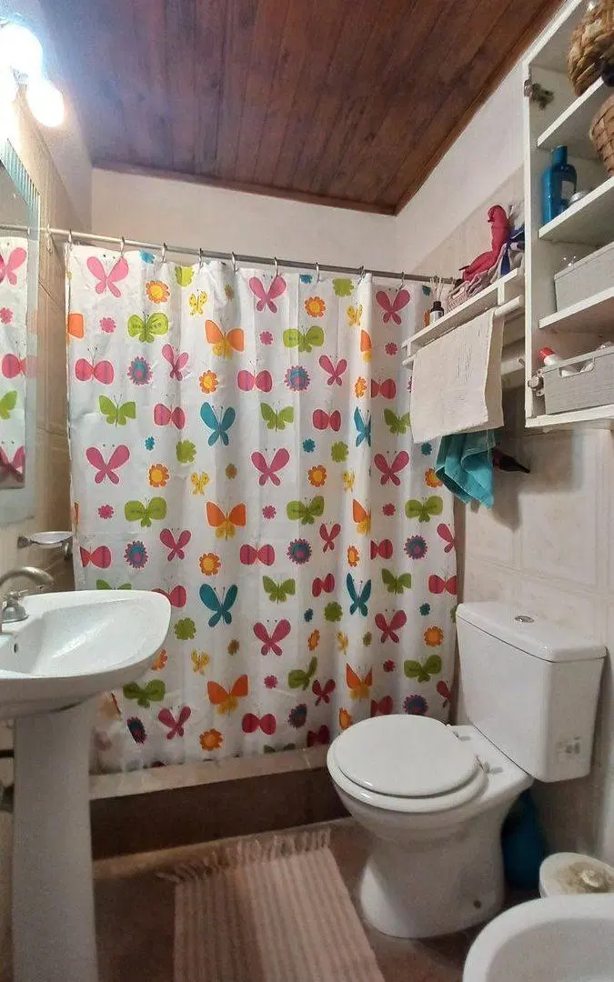 VENTA CASA 4 AMBIENTES JARDIN COCHERA-LAFERRERE 2