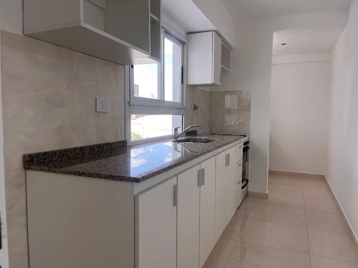 VENTA DEPARTAMENTO TRES AMBIENTES A ESTRENAR 2