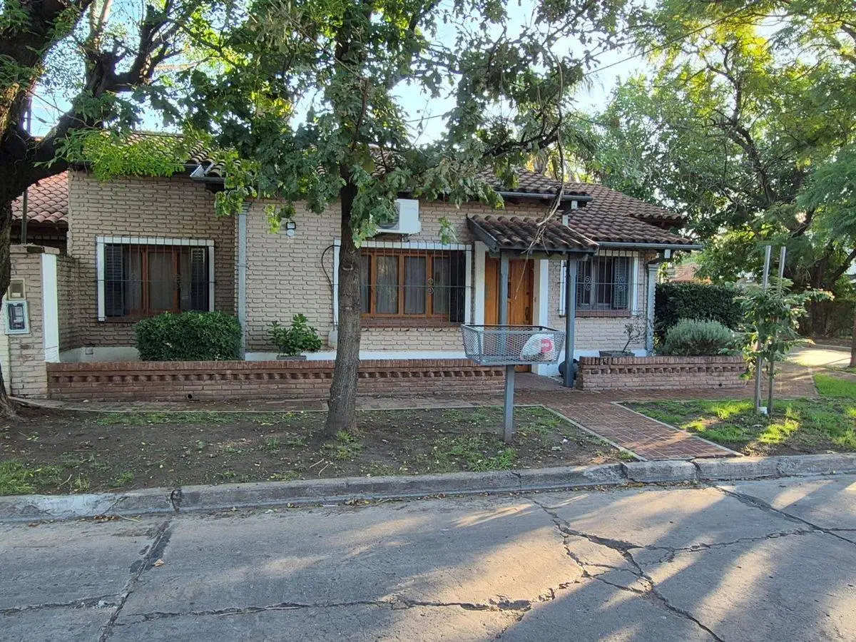 VENTA CASA 4 AMB HURLINGHAM PARQUE JOHNSTON NUEVA 2