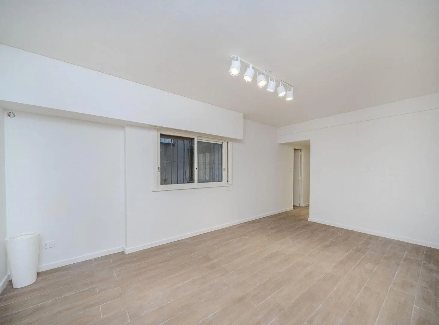 VENTA DEPTO 2 AMB DEVOTO REFACCIONADO A NUEVO 4