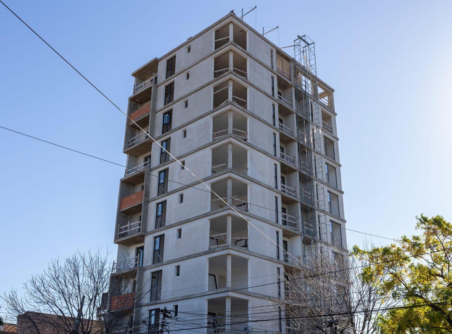 VENTA DEPTO 2 AMB EN HURLINGHA A ESTRENAR/PERMUTA