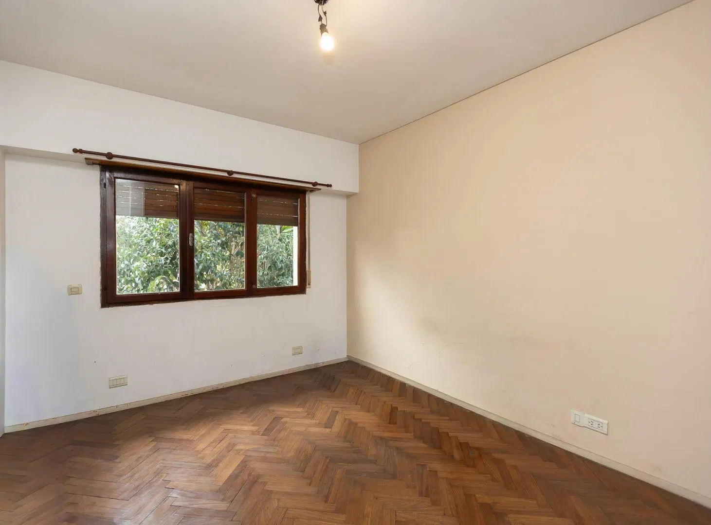 VENTA CASA 6 AMB. JARDIN VILLA SARMIENTO PERMUTA 4