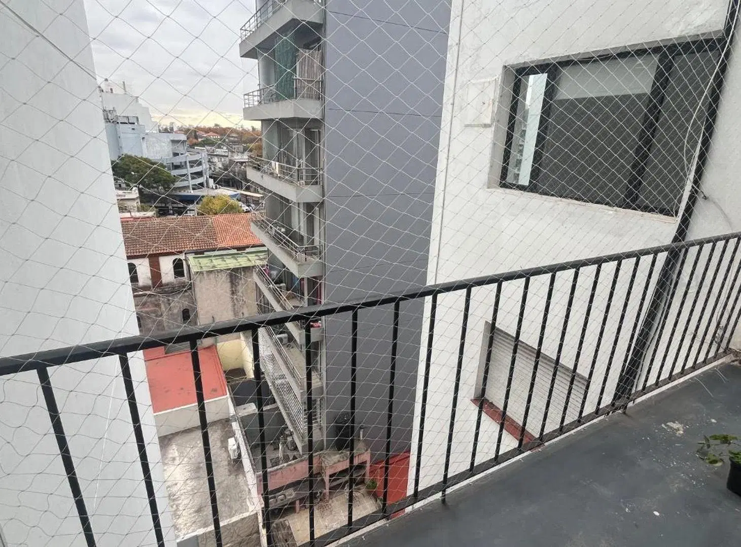 SE ALQUILA HERMOSO DEPTO 2 AMB  FRENTE A AGRONOMIA 2
