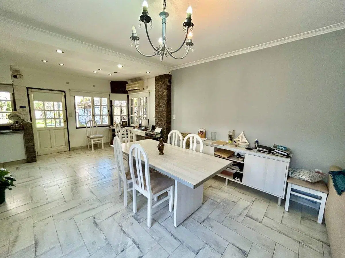 Excelente Casa 5 amb Ramos Mejia- Venta-Permuta 2