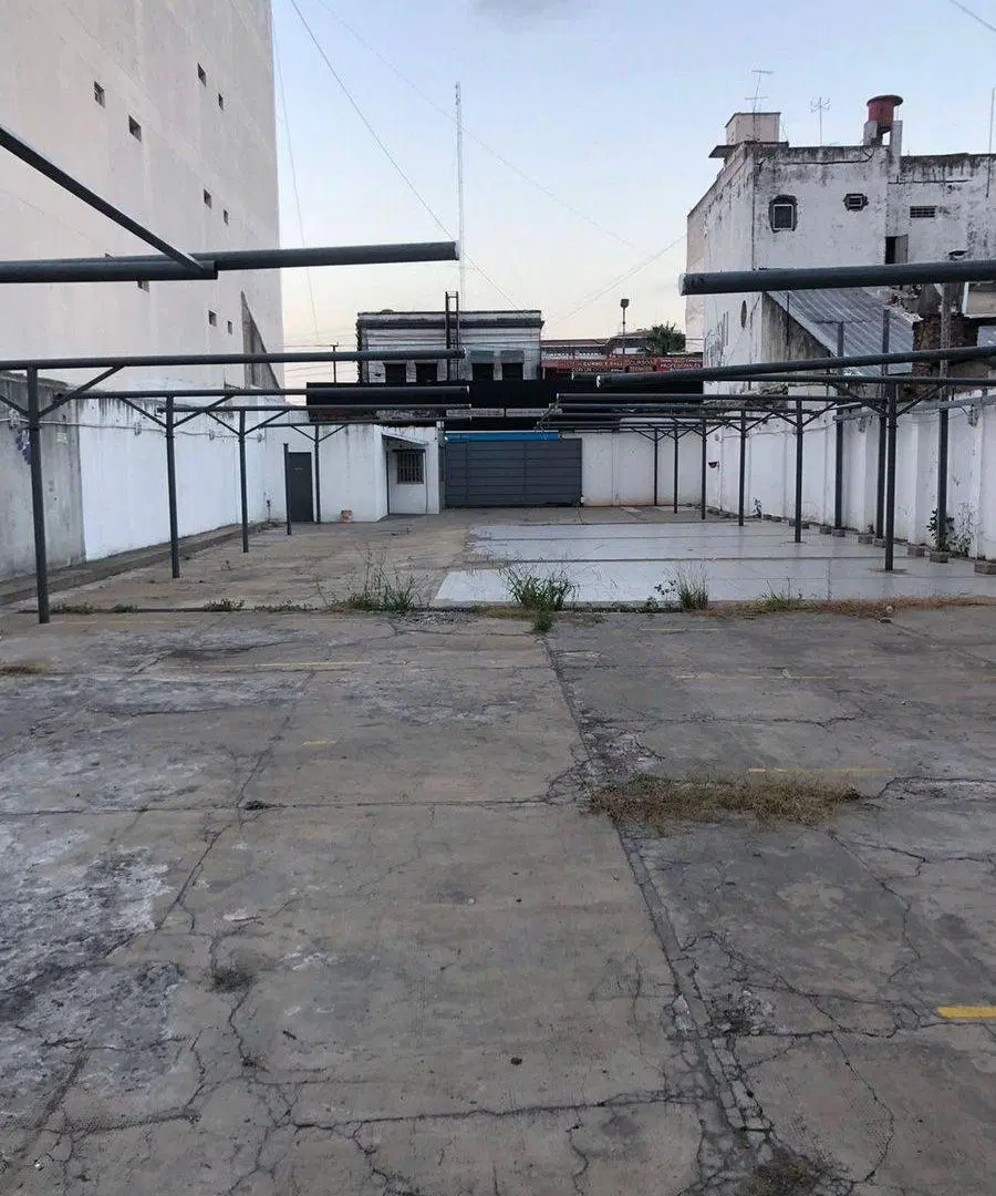 VENTA LOTE MORON CENTRO EMPRENDIMIENTO PERMUTA 3