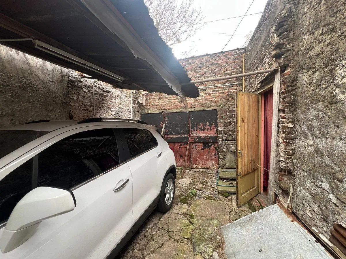 VENTA LOTE PALOMAR/CASEROS 240M2 OPORTUNIDAD 5