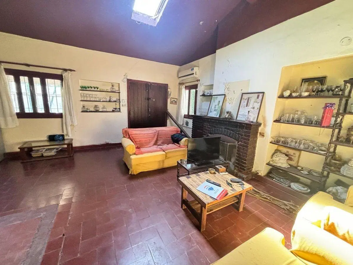 Venta Casa gran lote ideal inversor. San Miguel!! 2