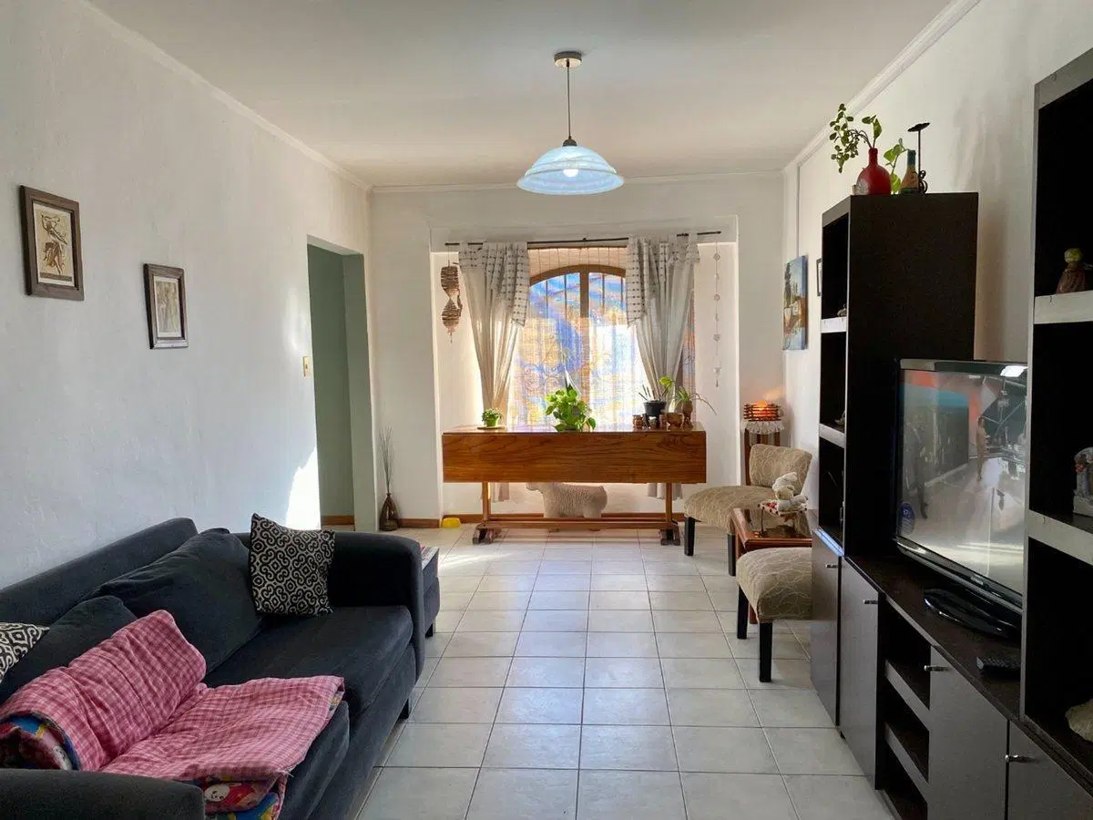 VENTA CASA 4 AMBIENTES HURLINGHAM 5