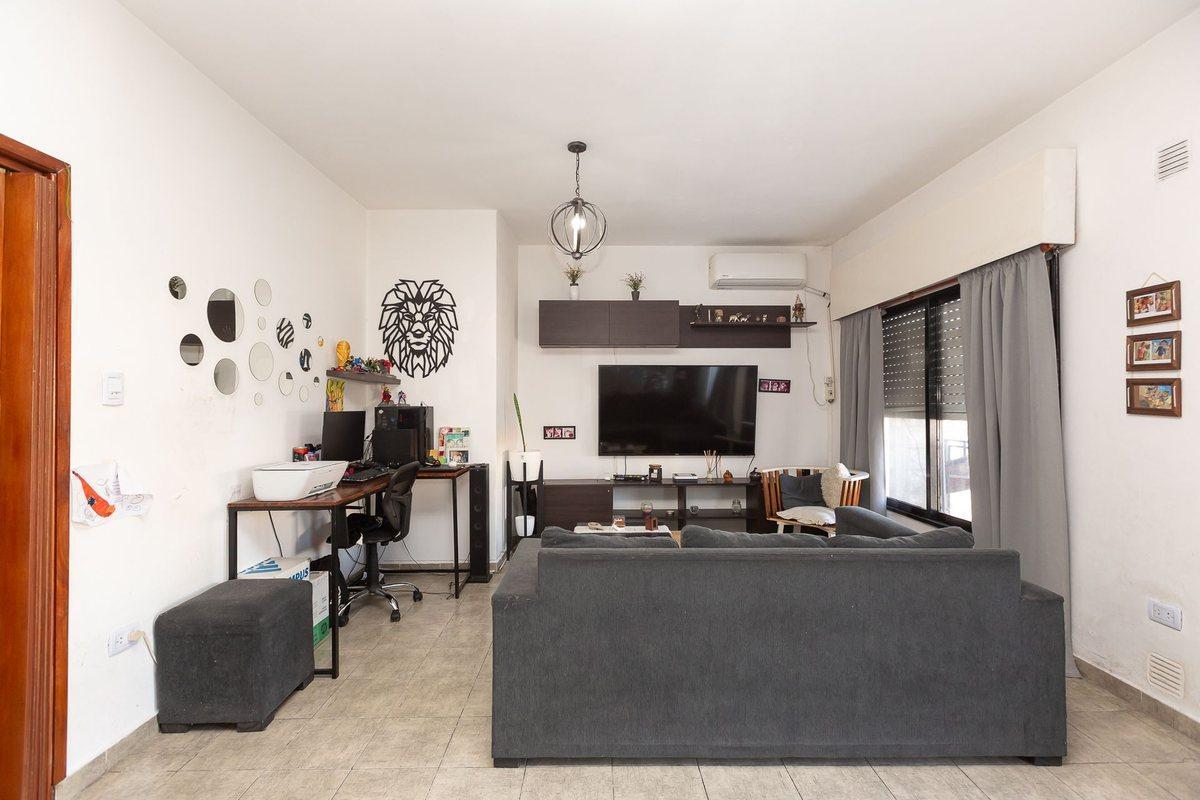 VENTA PH 3 AMBIENTES EN PALOMAR - PERMUTA