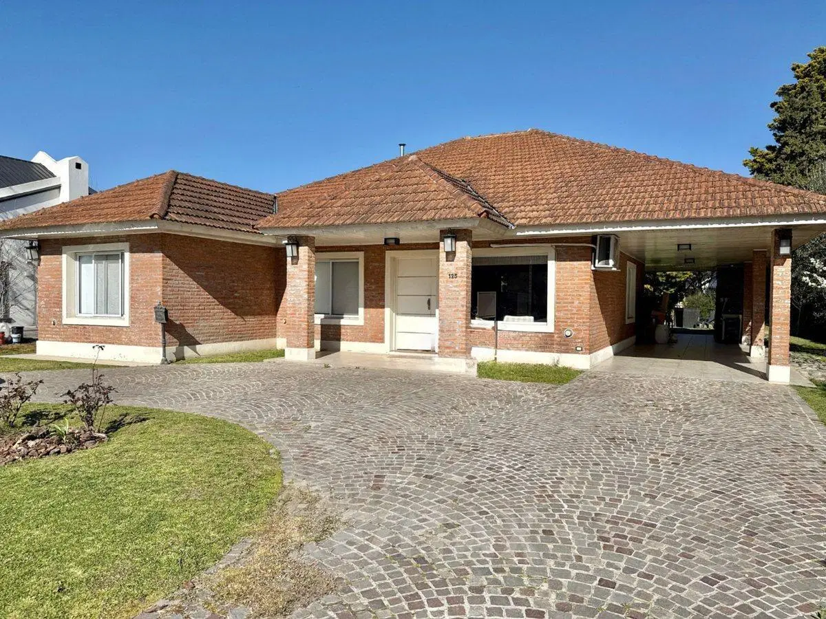 VENTA CASA 5 AMBIENTES APTO CRED BOCA RATON PILAR. 5